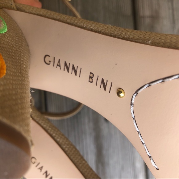 Gianni Bini Fruit Heels Block - Picture 6 of 10